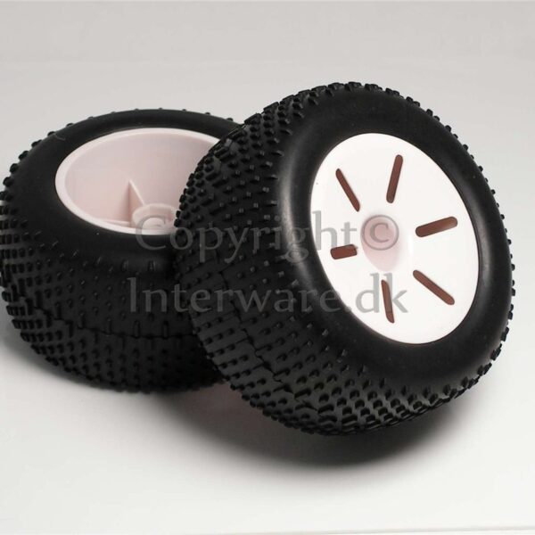 Fælge m. dæk til 1/10 truggy